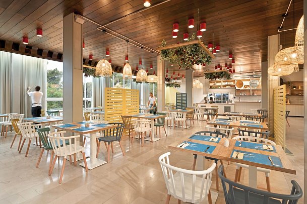 Sunny Makarska by Valamar