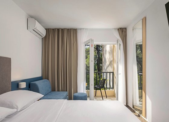 Holiday Resort Alemaris - Doppelzimmer Nebengebäude (Zimmercodierungen D1V & D2V)