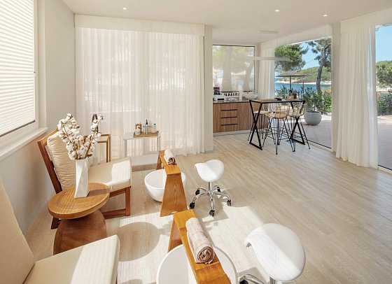 Gava Waterman Milna Resort - Spa