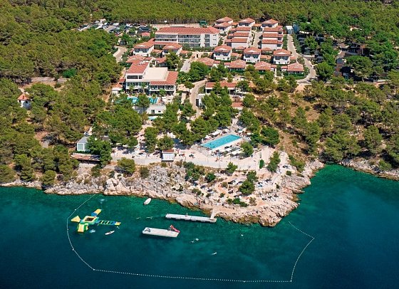 Gava Waterman Milna Resort