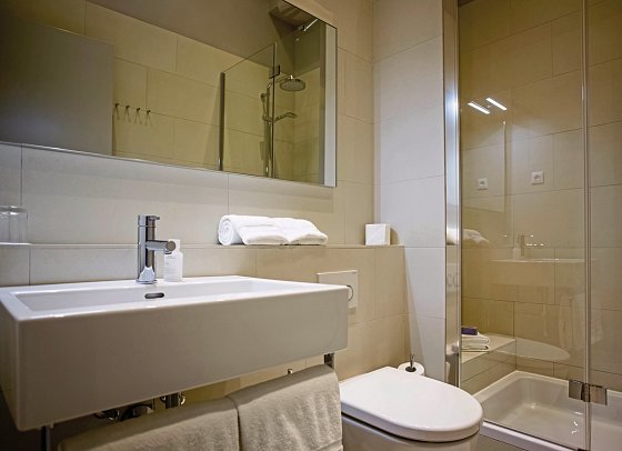 Osam - Adults only - Beispiel Bad