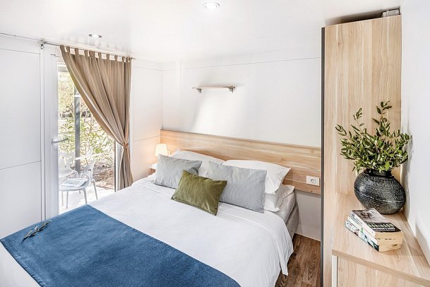 Waterman Beach Village Camp & Glamping - Wohnbeispiel Bungalow (Zimmercodierung BB1)