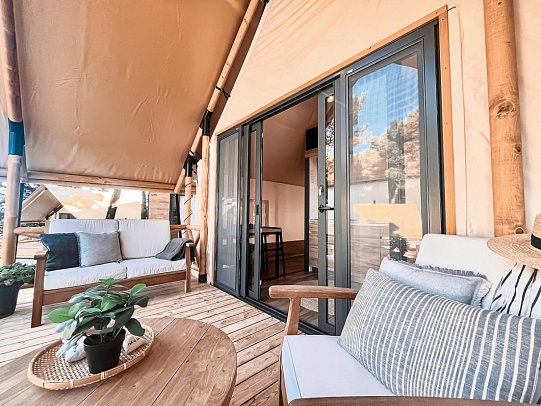 Waterman Beach Village Camp & Glamping - Wohnbeispiel Glamping-Zelt (Zimmercodierung CB1)