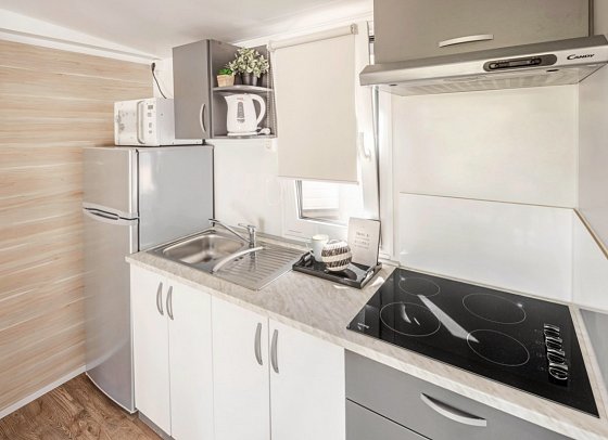 Waterman Beach Village Camp & Glamping - Wohnbeispiel Bungalow (Zimmercodierung BB1)