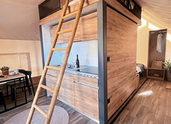 Waterman Beach Village Camp & Glamping - Wohnbeispiel Glamping-Zelt (Zimmercodierung CB1)