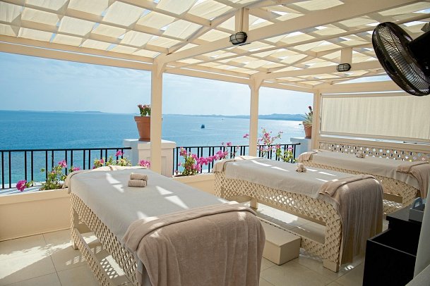 JAZ Fanara Resort & Residence