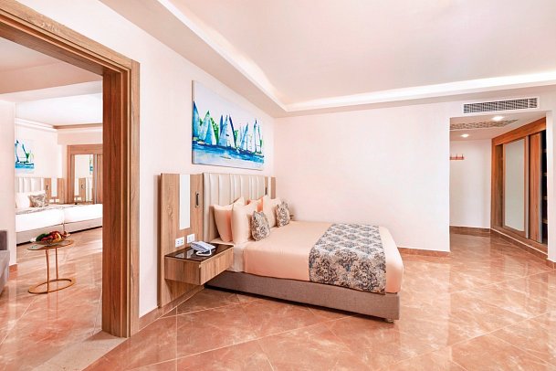 Pickalbatros Laguna Vista Hotel - Sharm El Sheikh - Wohnbeispiel Familienzimmer 2 Schlafzimmer (Zimmercodierung FB9)