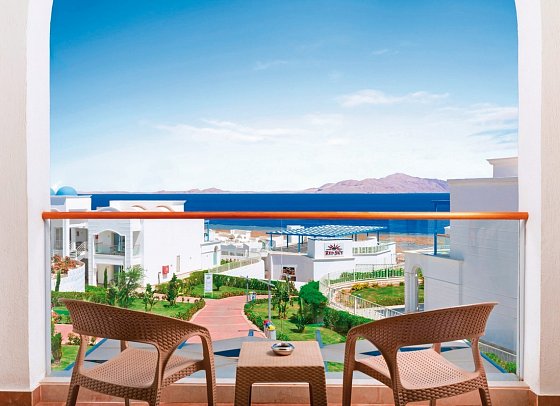 Pickalbatros Palace Resort - Sharm El Sheikh - Beispiel Balkon Doppelzimmer Standard Meerblick (Zimmercodierungen DGM & DCM)