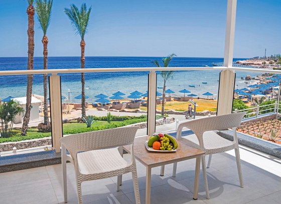 Pickalbatros Royal Grand Resort - Beispiel Balkon Doppelzimmer Elite Deluxe Meerblick (Zimmercodierung DDO)