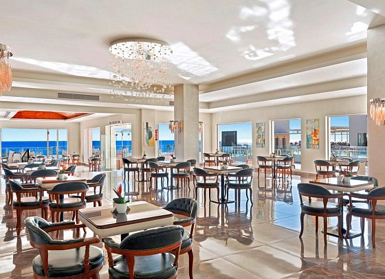 Pickalbatros Royal Grand Resort