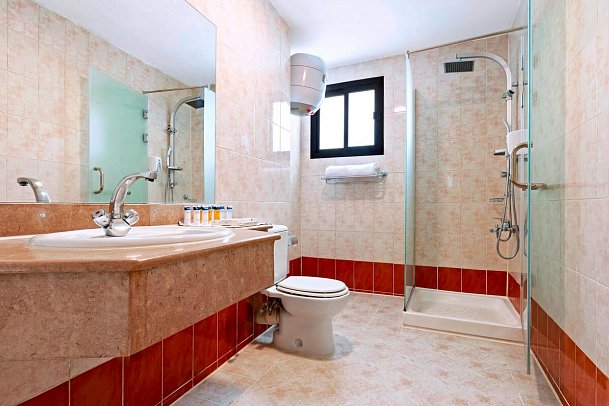 Albatros Sharm Resort - Beispiel Bad Doppelzimmer Standard (Zimmercodierungen DGM, DGP, DGG, DCG & DP1)