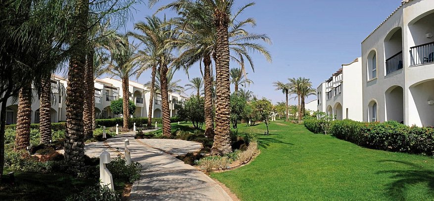 Reef Oasis Blue Bay Resort & Spa