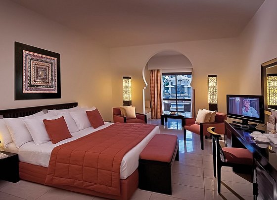 Sentido Reef Oasis Resort - Wohnbeispiel Doppelzimmer Komfort Poolblick (Zimmercodierung DFP)