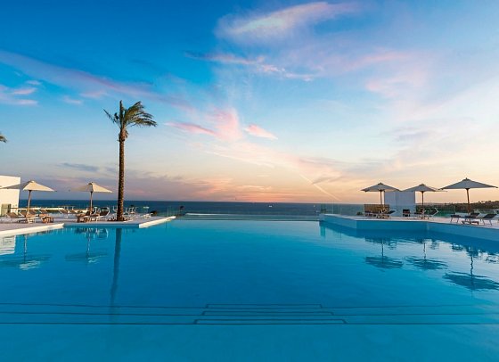 White Hills Resort