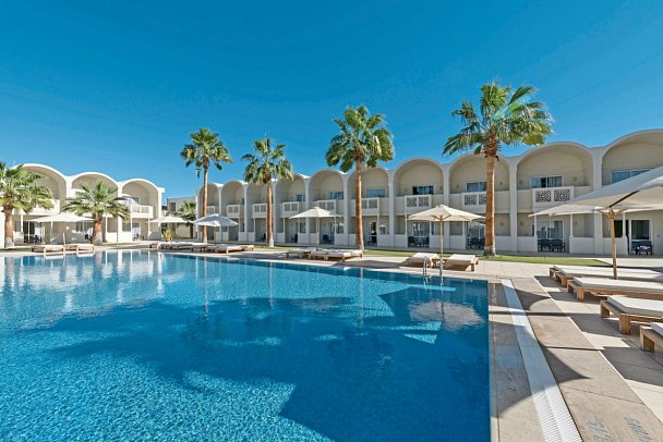 Reef Oasis Beach Resort