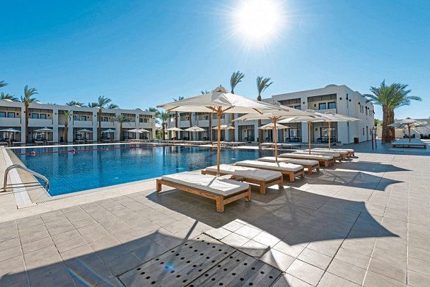 Reef Oasis Beach Resort