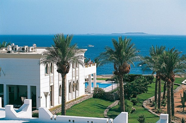 Reef Oasis Beach Resort