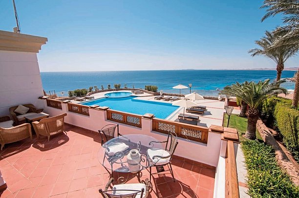 Reef Oasis Beach Resort