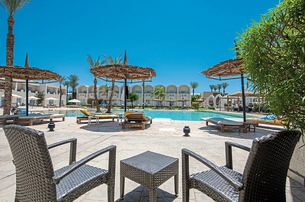 Reef Oasis Beach Resort