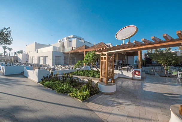 Reef Oasis Beach Resort