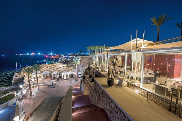 Reef Oasis Beach Resort