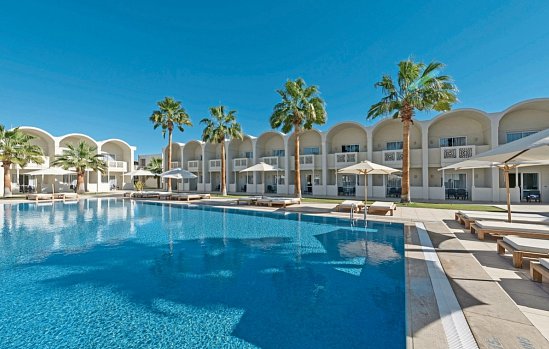 Reef Oasis Beach Resort