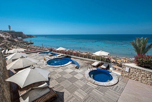 Reef Oasis Beach Resort