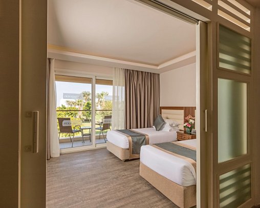 Pickalbatros Royal Moderna Resort - Sharm El Sheikh - Wohnbeispiel Familienzimmer Standard (Zimmercodierung FG1)