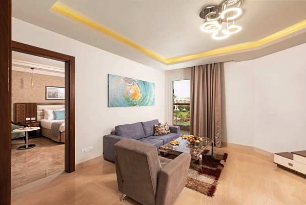 Pickalbatros Royal Moderna Resort - Sharm El Sheikh - Wohnbeispiel Juniorsuite Poolblick (Zimmercodierung J1P)
