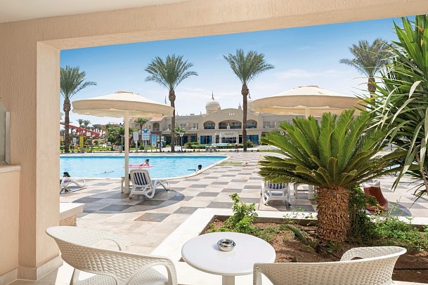 Pickalbatros Aqua Blu Resort - Sharm El Sheikh - Wohnbeispiel Familienzimmer Poolblick (Zimmercodierung F1P)
