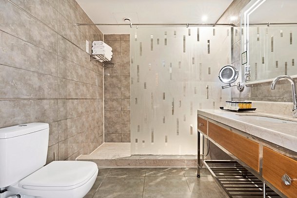 Pickalbatros Aqua Blu Resort - Sharm El Sheikh - Wohnbeispiel Familienzimmer 2 Schlafzimmer (Zimmercodierungen FVG & FVP)