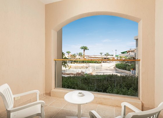 Pickalbatros Aqua Blu Resort - Sharm El Sheikh - Wohnbeispiel Familienzimmer 2 Schlafzimmer Gartenblick (Zimmercodierung FVG)