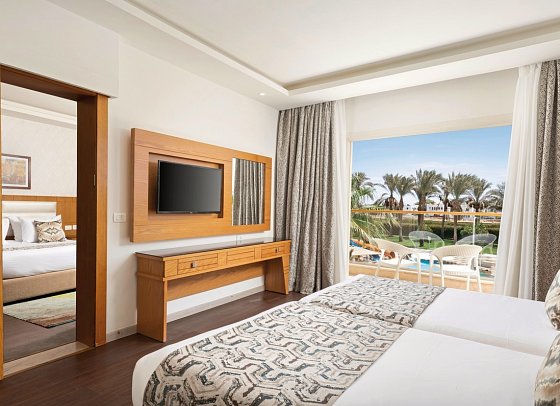 Pickalbatros Aqua Blu Resort - Sharm El Sheikh - Wohnbeispiel Familienzimmer 2 Schlafzimmer Poolblick (Zimmercodierung FVP)