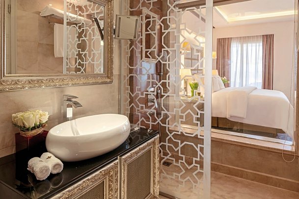 Rixos Premium Seagate - Beispiel Bad Doppelzimmer Premium seitlicher Meerblick (Zimmercodierungen DMM & DC5)