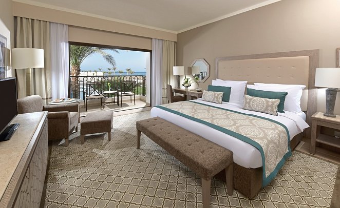 Steigenberger Alcazar - Wohnbeispiel Doppelzimmer Superior Meerseite (Zimmercodierungen DSC & DCN)