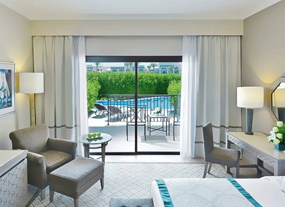 Steigenberger Alcazar - Wohnbeispiel Doppelzimmer Superior Swim Up (Zimmercodierungen DSQ & DCQ)