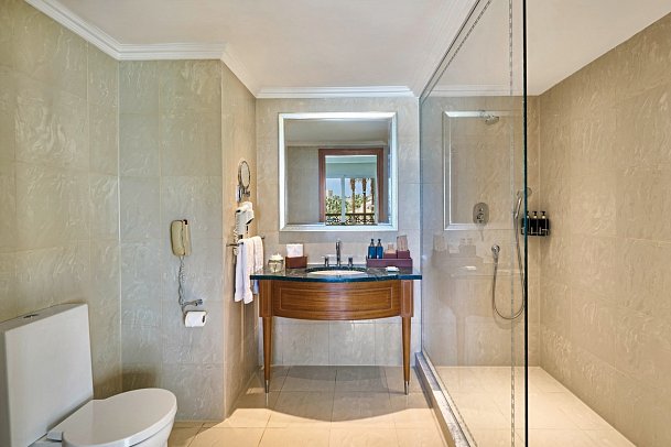 Swissôtel Sharm El Sheikh All Inclusive Collection - Beispiel Bad Doppelzimmer Deluxe Aqua (Zimmercodierungen DD4 & DC1)