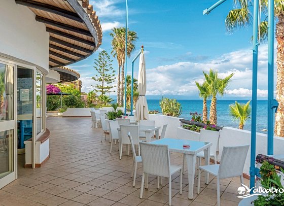 Albatros Residence