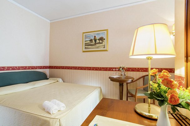 Hotel Santa Lucia - Wohnbeispiel Doppelzimmer (Zimmercodierung DB1)