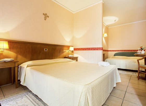 Hotel Santa Lucia - Wohnbeispiel Doppelzimmer (Zimmercodierung DB1)