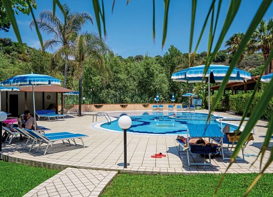 Villaggio Old River