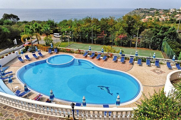 Villaggio Pineta Petto Bianco