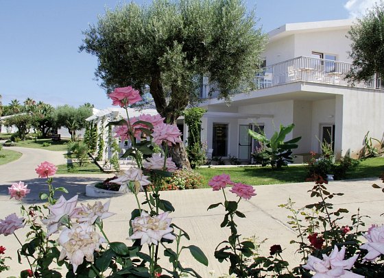 Borgo Donna-Canfora