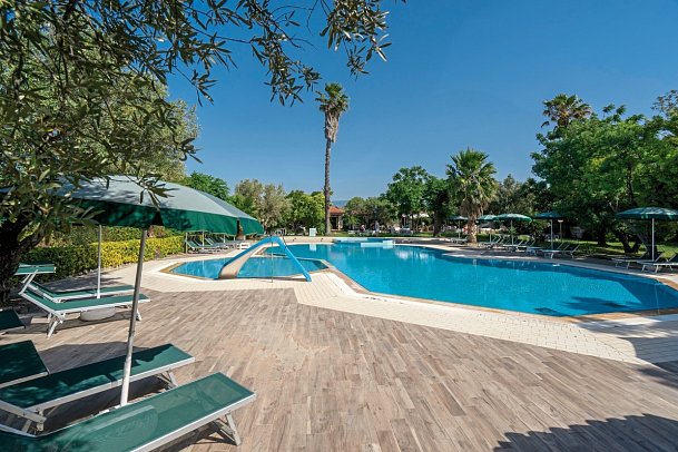 Villaggio Borgo Degli Ulivi