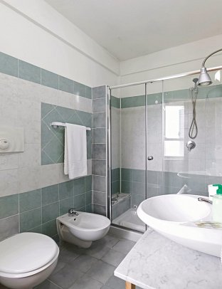 Villaggio Borgo Degli Ulivi - Badezimmer Doppelzimmer (Zimmercodierungen DB1 & DB2)