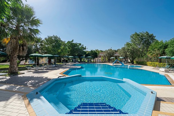 Villaggio Borgo Degli Ulivi