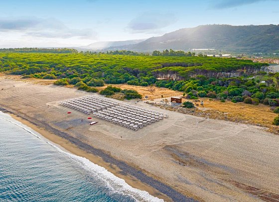 Caladune Resort
