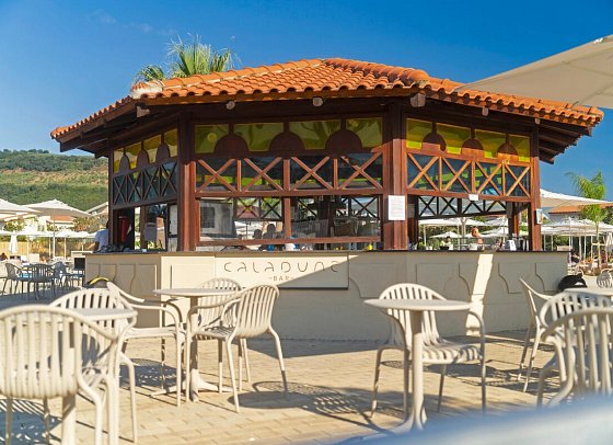 Caladune Resort
