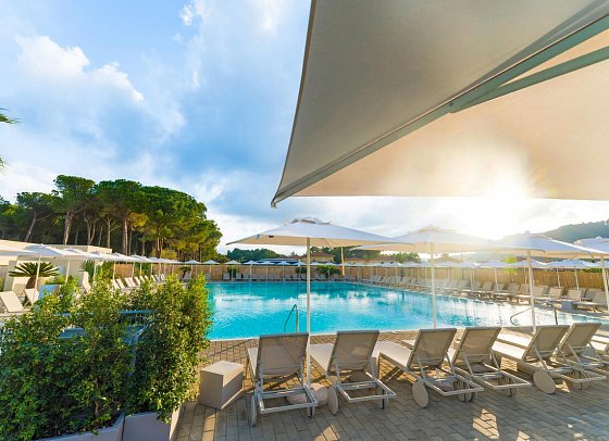 Caladune Resort