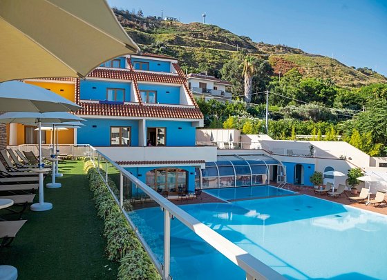 Hotel Tropis